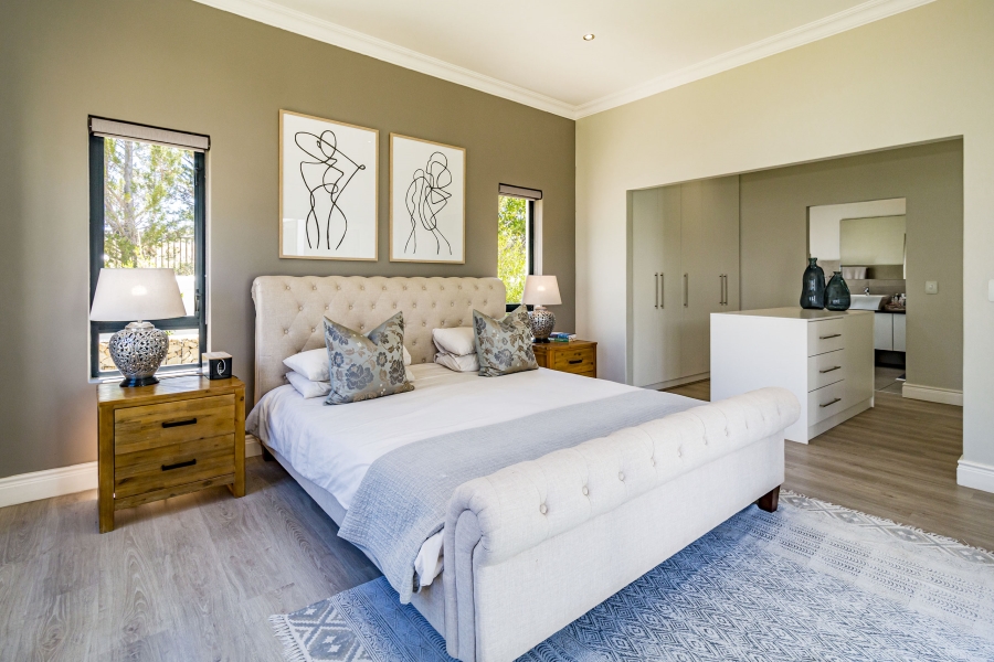 To Let 4 Bedroom Property for Rent in Croydon Olive Estate Western Cape